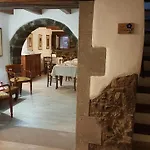 Bed & Breakfast The Templars 3*