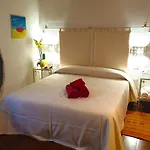 Bed & Breakfast The Templars 3*