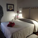 Bed & Breakfast The Templars 3*
