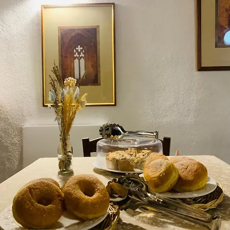 The Templars Alojamento de Acomodação e Pequeno-almoço Santu Lussurgiu